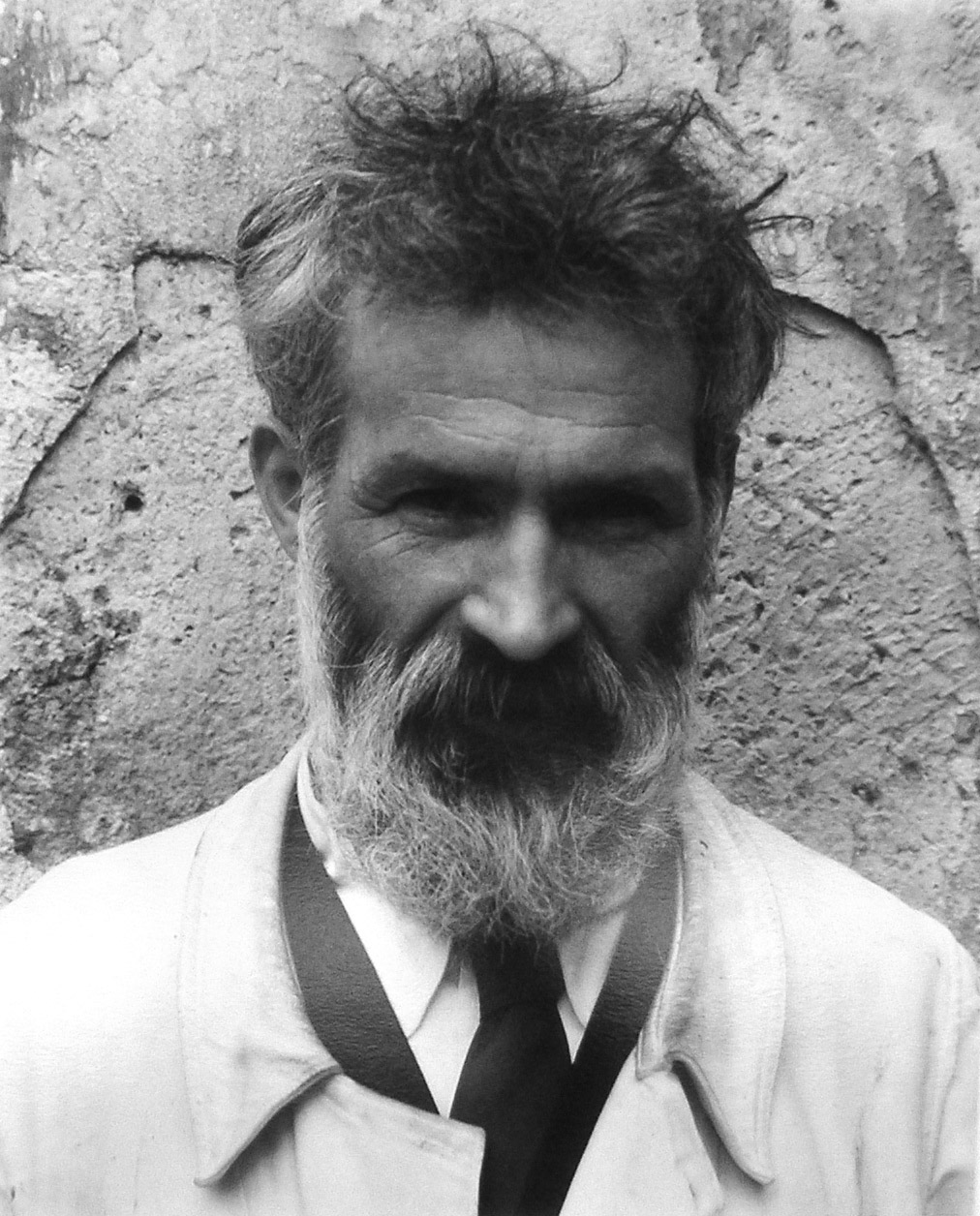 Constantin Brâncuși photographed by Edward Steichen, 1922