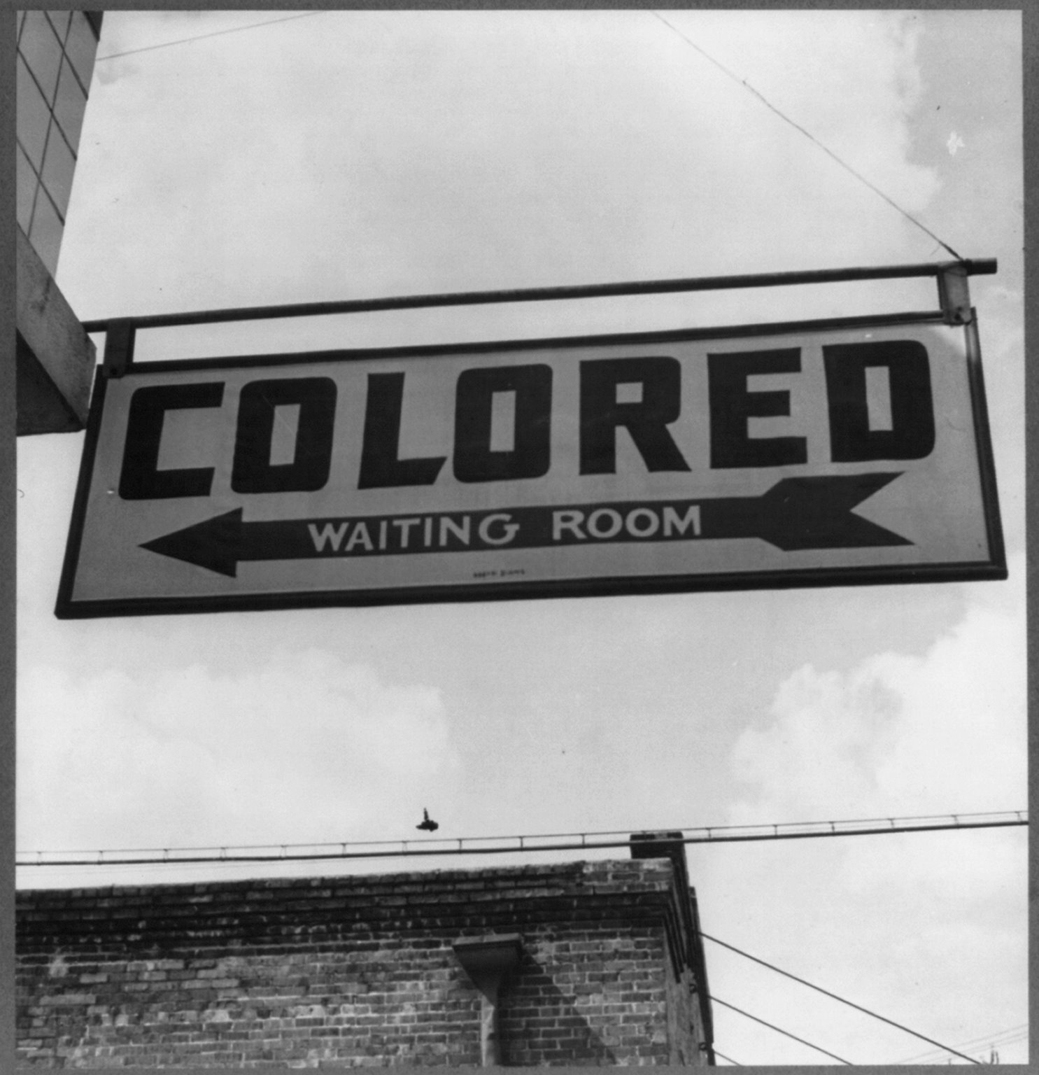 Esther Bubley, sign at bus terminal in Rome, Georgia, September 1943